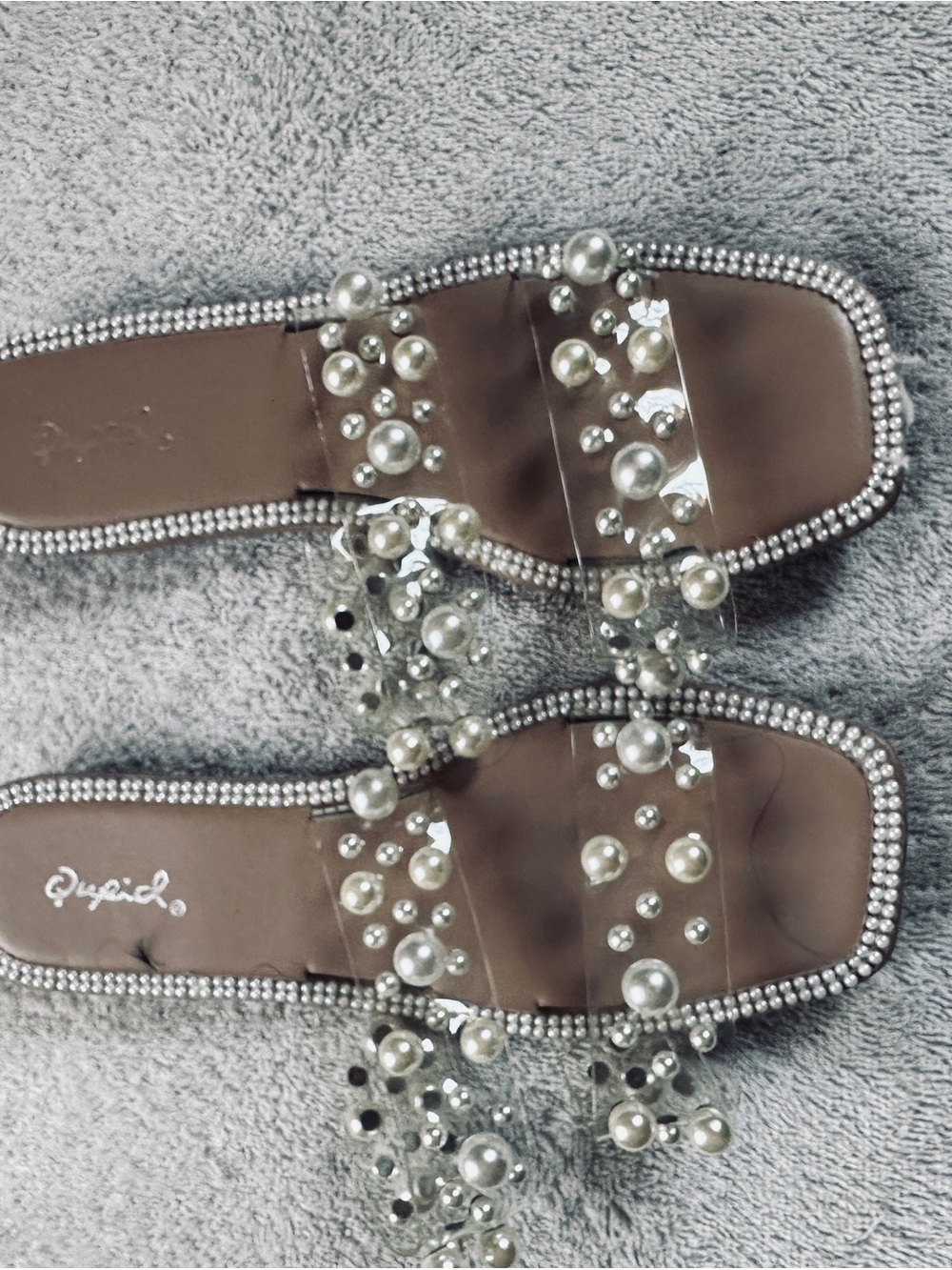 Pearl-Embellished Clear Strap Women's Slide Sandals - Brown